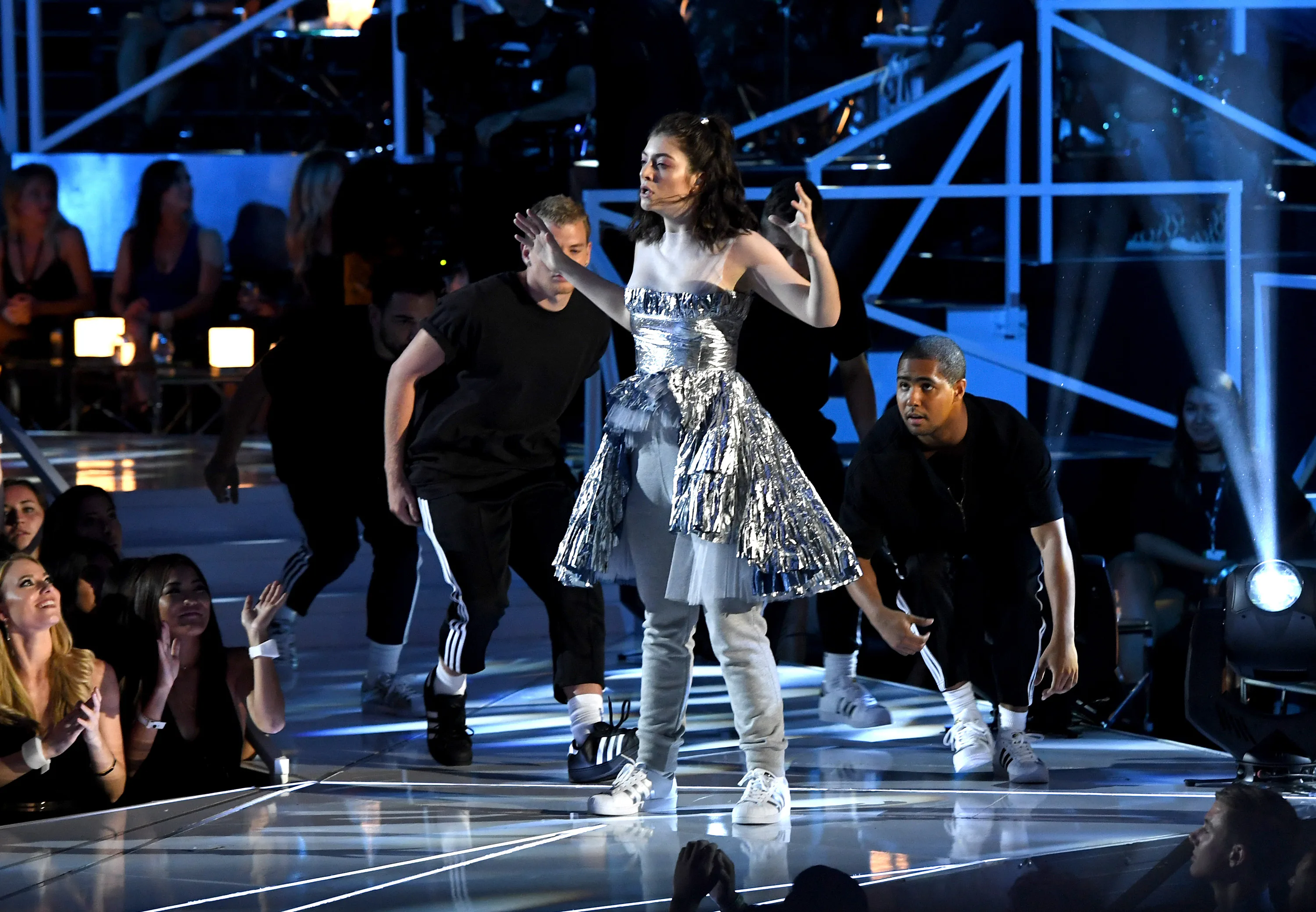 lorde silver dress Lorde sure looks ! The singer stepped out in a chic silver style statement that turned heads at the #MetGala. (: Getty Images)