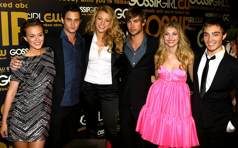 A Gossip Girl Reunion Isn T Out Of The Realm Of Possibility So Ready Your Headbands