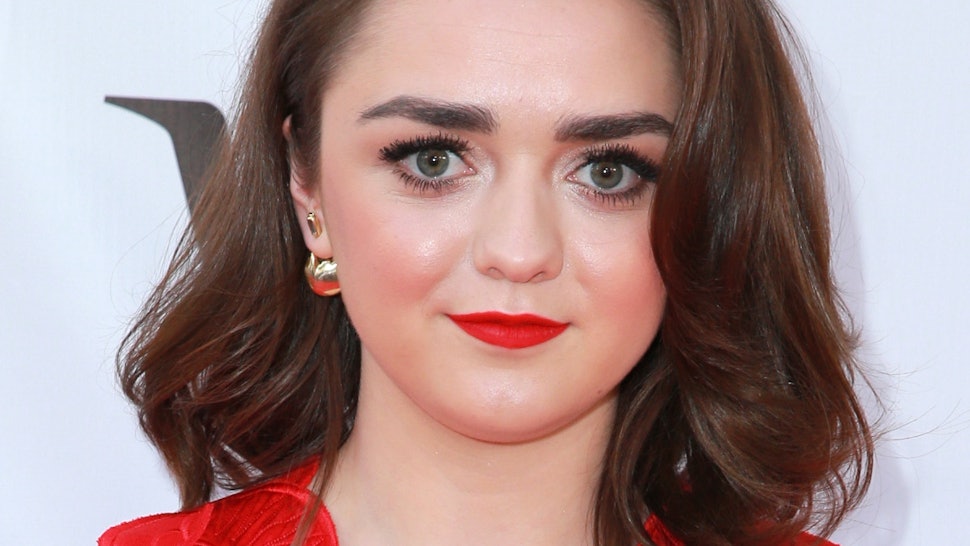 Why Isn T Maisie Williams At The 2017 Emmys The Game Of Thrones