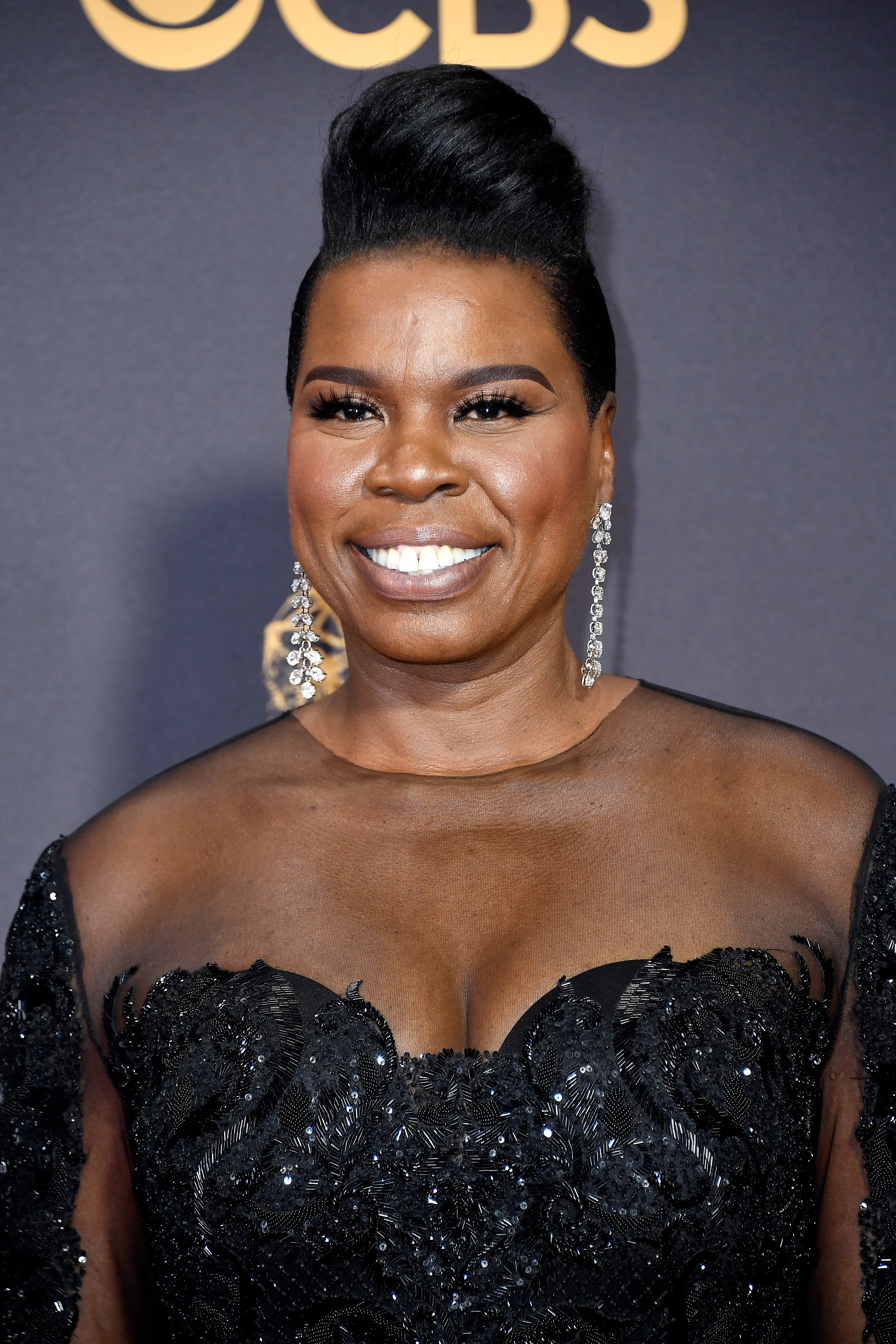 leslie jones red carpet dress Leslie Jones Gives Us Sleek Fashion In Her Latest Ensemble