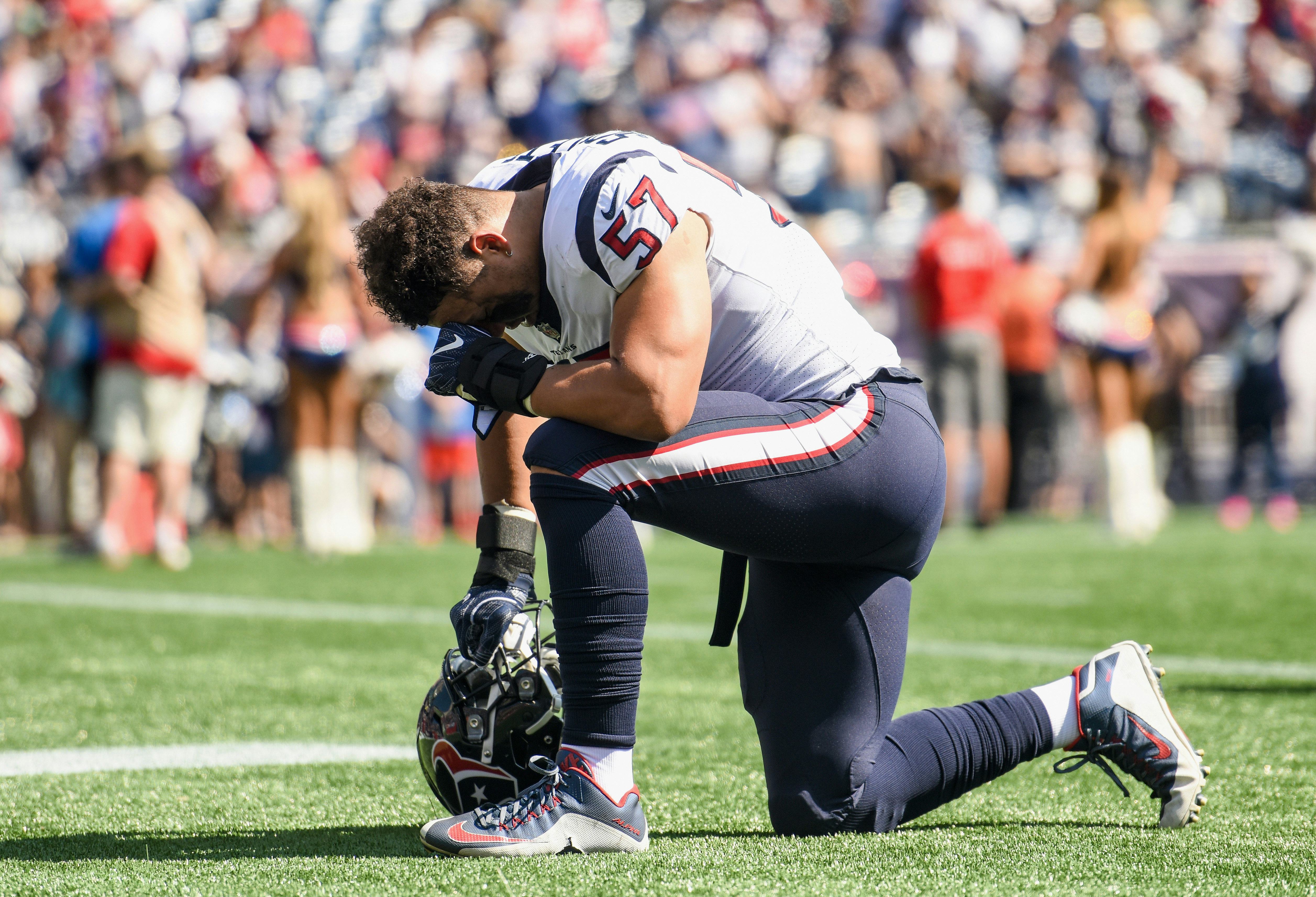 Powerful "Take A Knee" Moments That Will Make You Sob