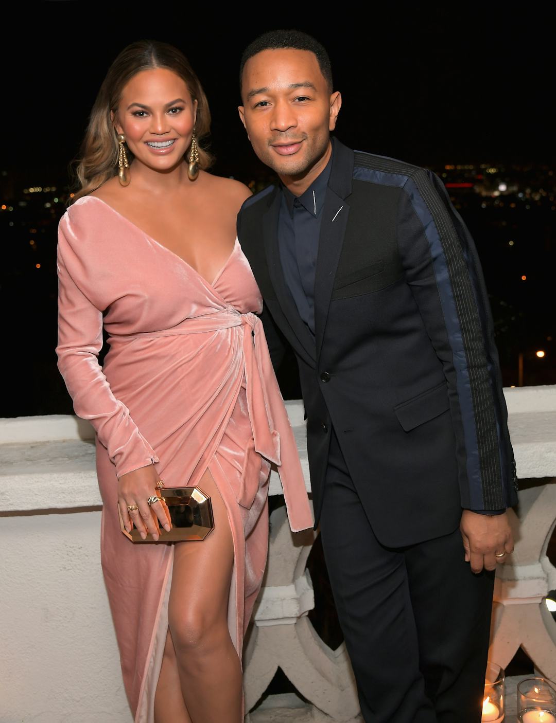 John Legend Helping Chrissy Teigen Pull Her Leggings Over Her Bump Is