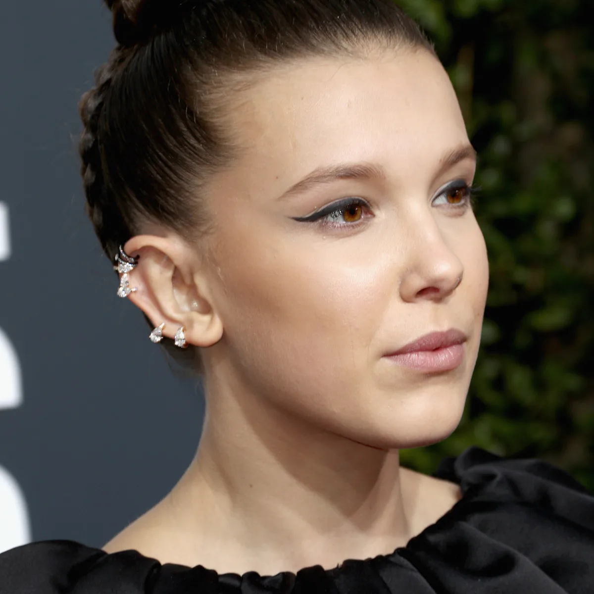 millie bobby brown golden globes dress Millie Bobby Brown shows how to dress for the red carpet when you're 13