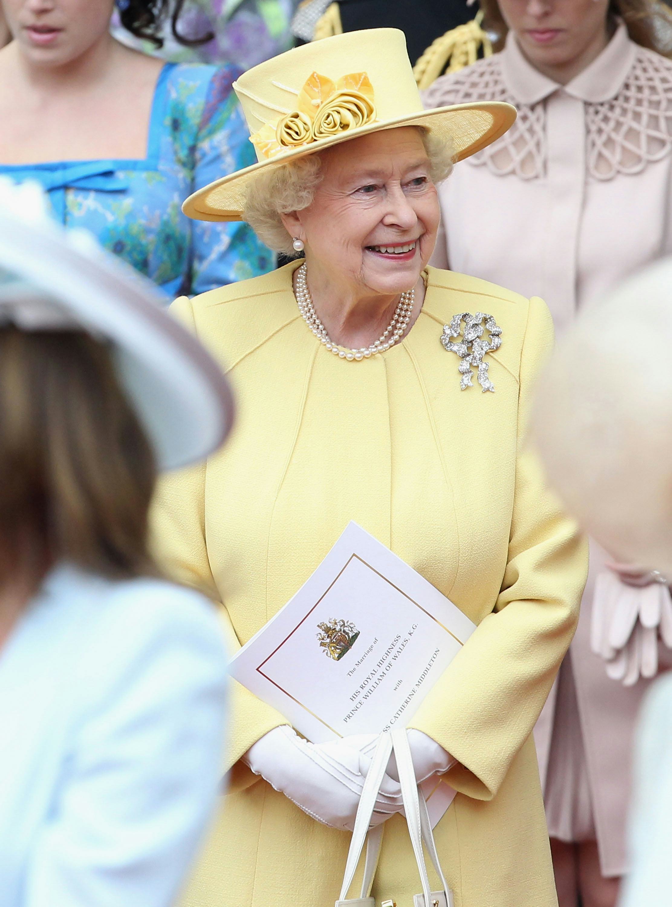 Queen Elizabeth Halloween Costumes To Bring Out Your Inner Queen
