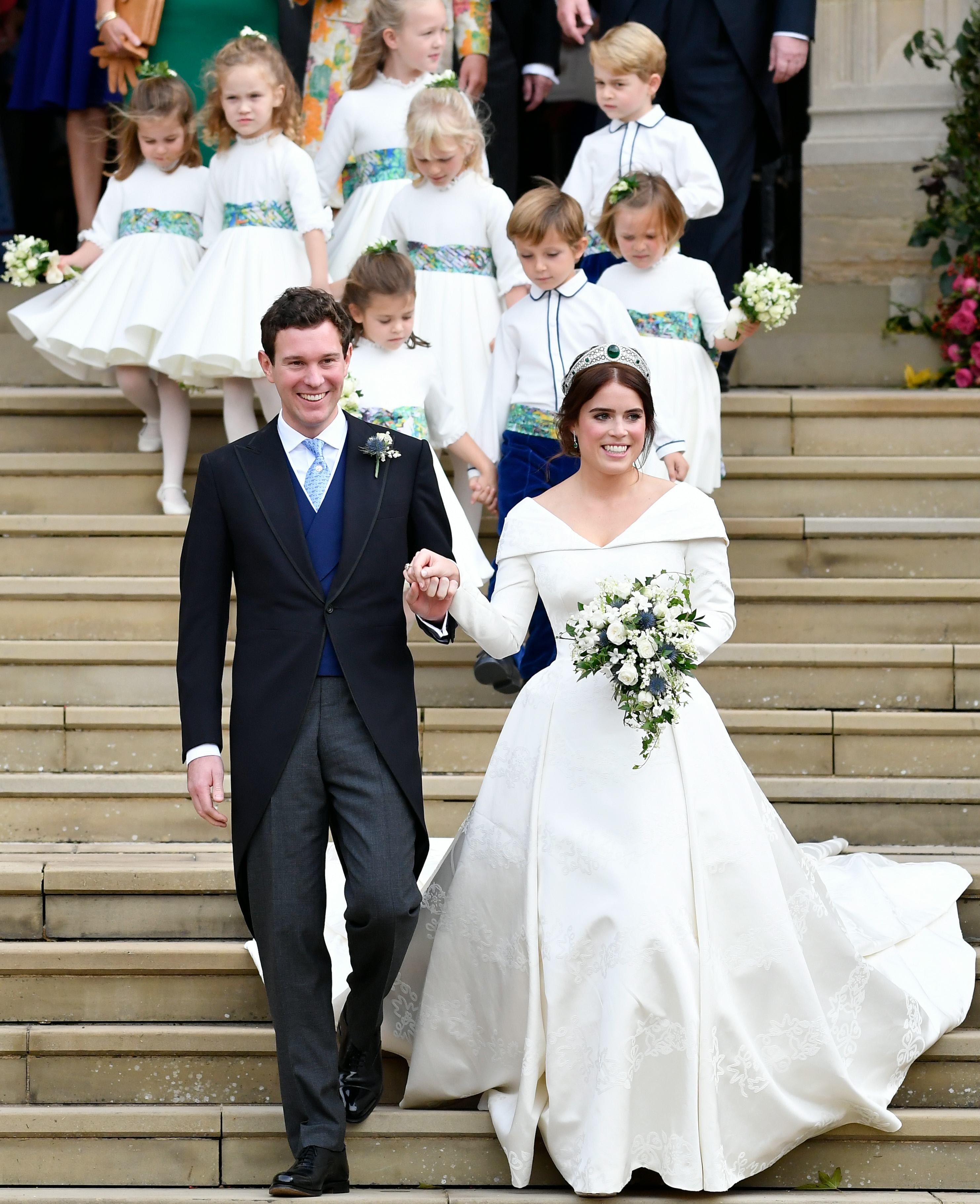 Kate middleton dress eugenie wedding best sale