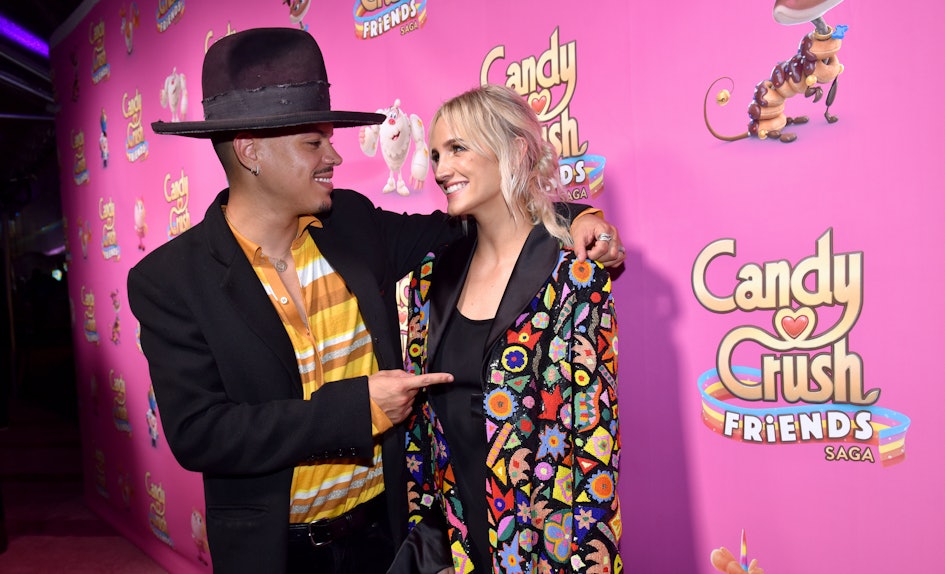 dangers of online dating facts