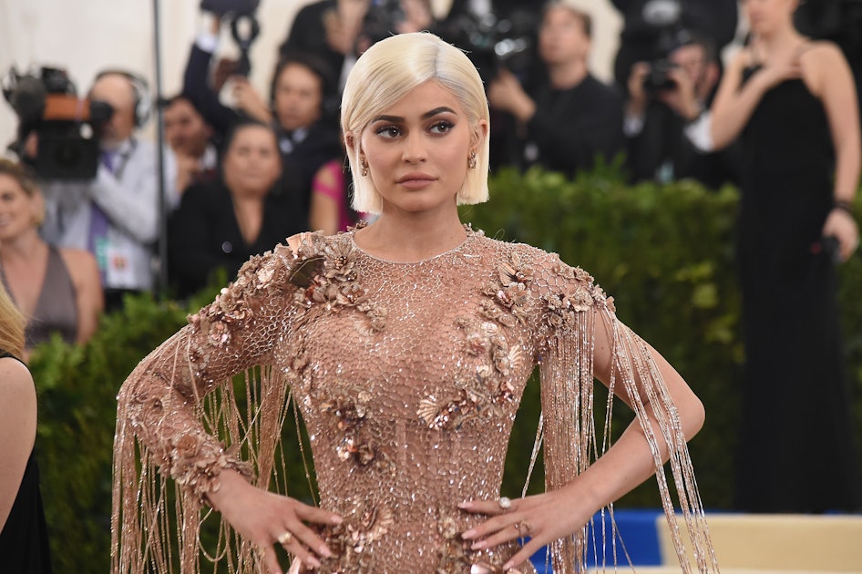 Kylie Jenner Wears $28 Fashion Nova Dress - Jacklyn Off-the-Shoulder Mini  Dress Fashion Nova