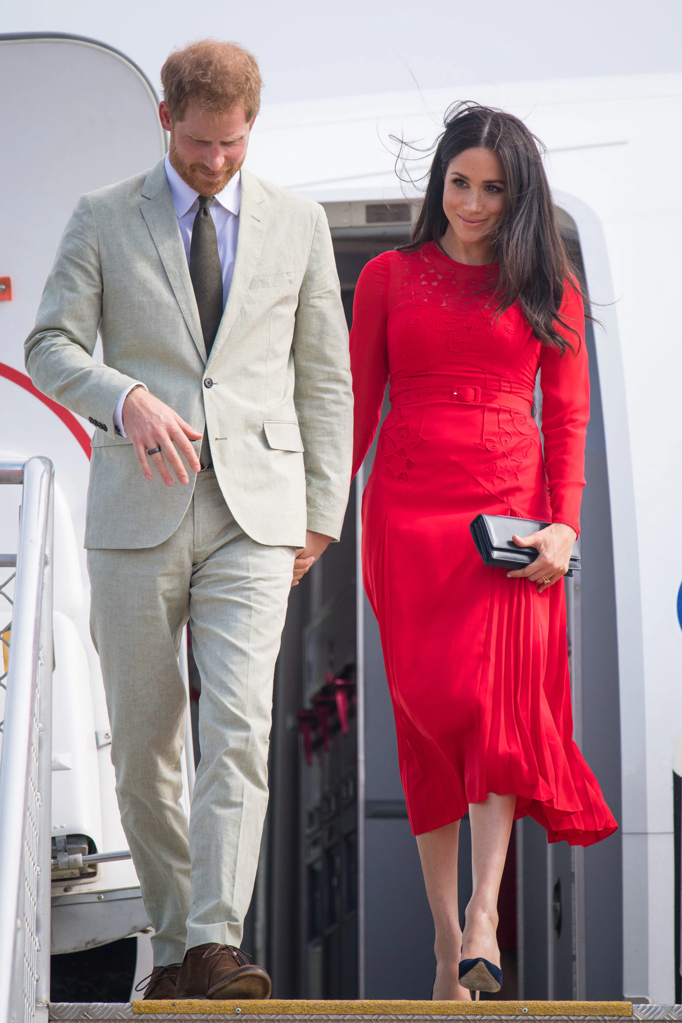 Meghan Markle S Red Dress In Tonga Marks A New Welcomed Color Palette For The Duchess