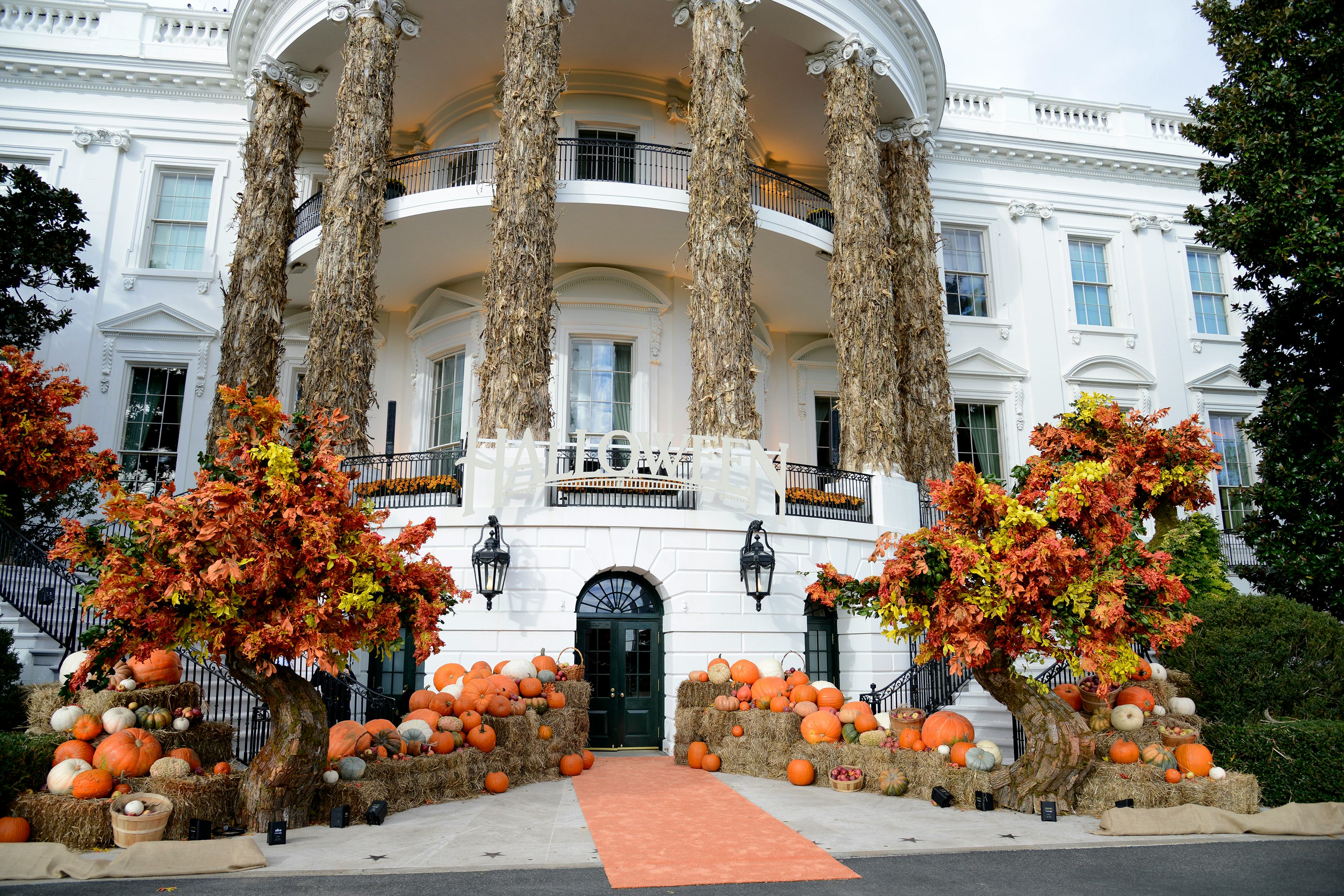 These Photos Of The White House Halloween Party Are Seriously Spooky