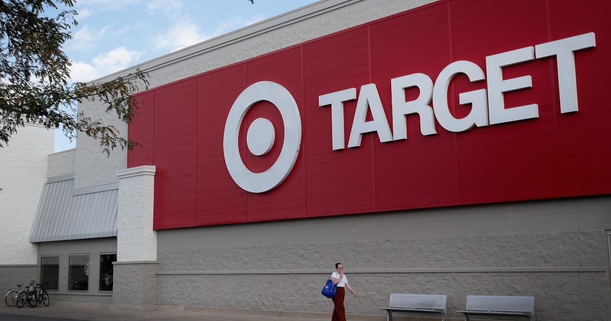 Target&#39;s Black Friday 2019 Hours Are Starting During Thanksgiving Dinner