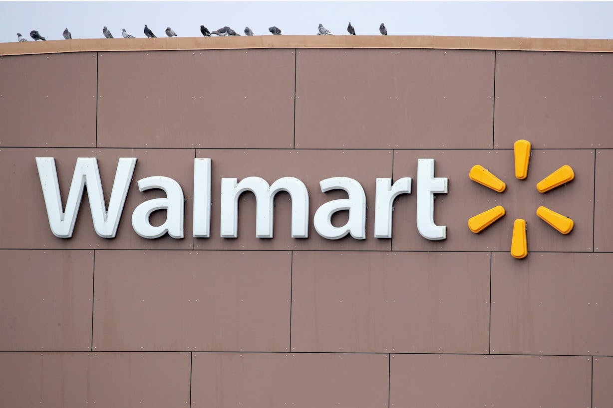 Walmart extending closing time at most stores What Time Does Walmart Open On Black Friday 2018? Their Sale Starts Earlier Than Most