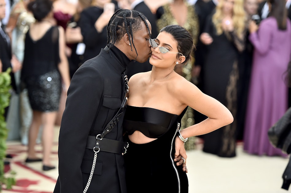 Kylie Jenner Shares Photos From Family Vacation With Stormi and Travis Scott