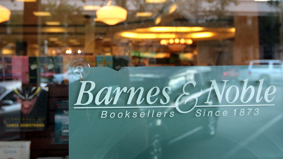 5 Barnes Noble Black Friday Deals On Books Journals And More
