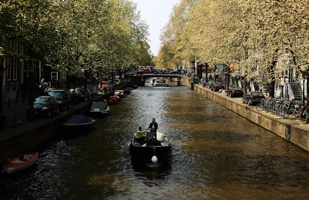 What Work-Life Balance Looks Like In Other Countries, According To A ...