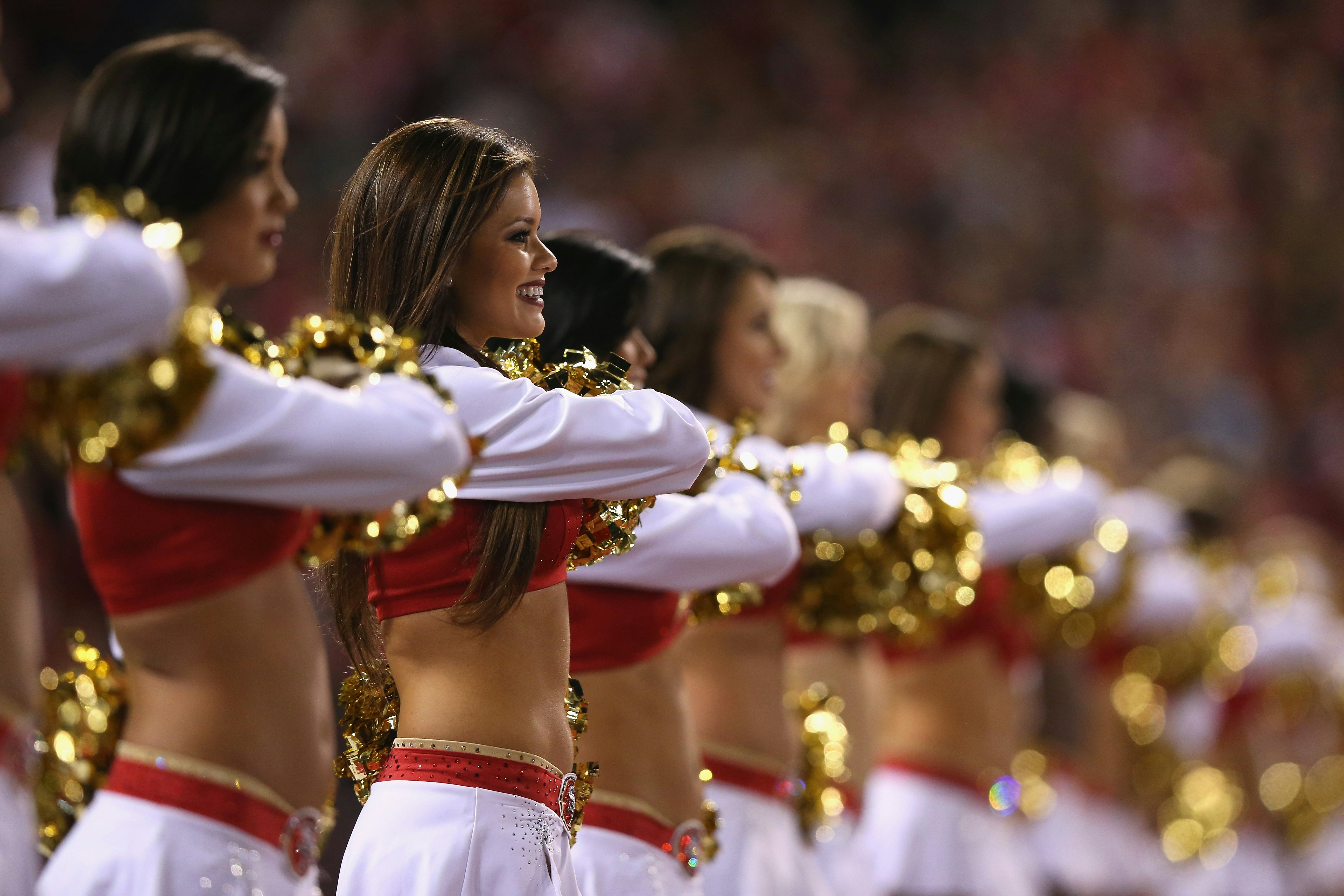 The 49ers Cheerleader Who Took A Knee Is Believed To Be The First In 