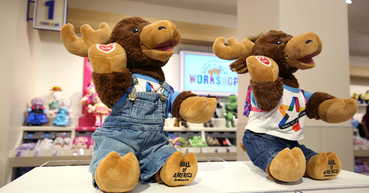 Building Bears Build-A-Bear's New Promotion For December Includes 8 Days Of Amazing ...