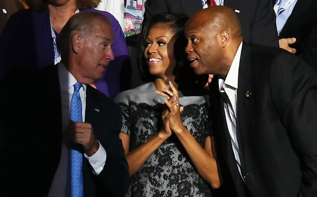 11 Joe Biden & Michelle Obama Photos That Show How Their Friendship ...