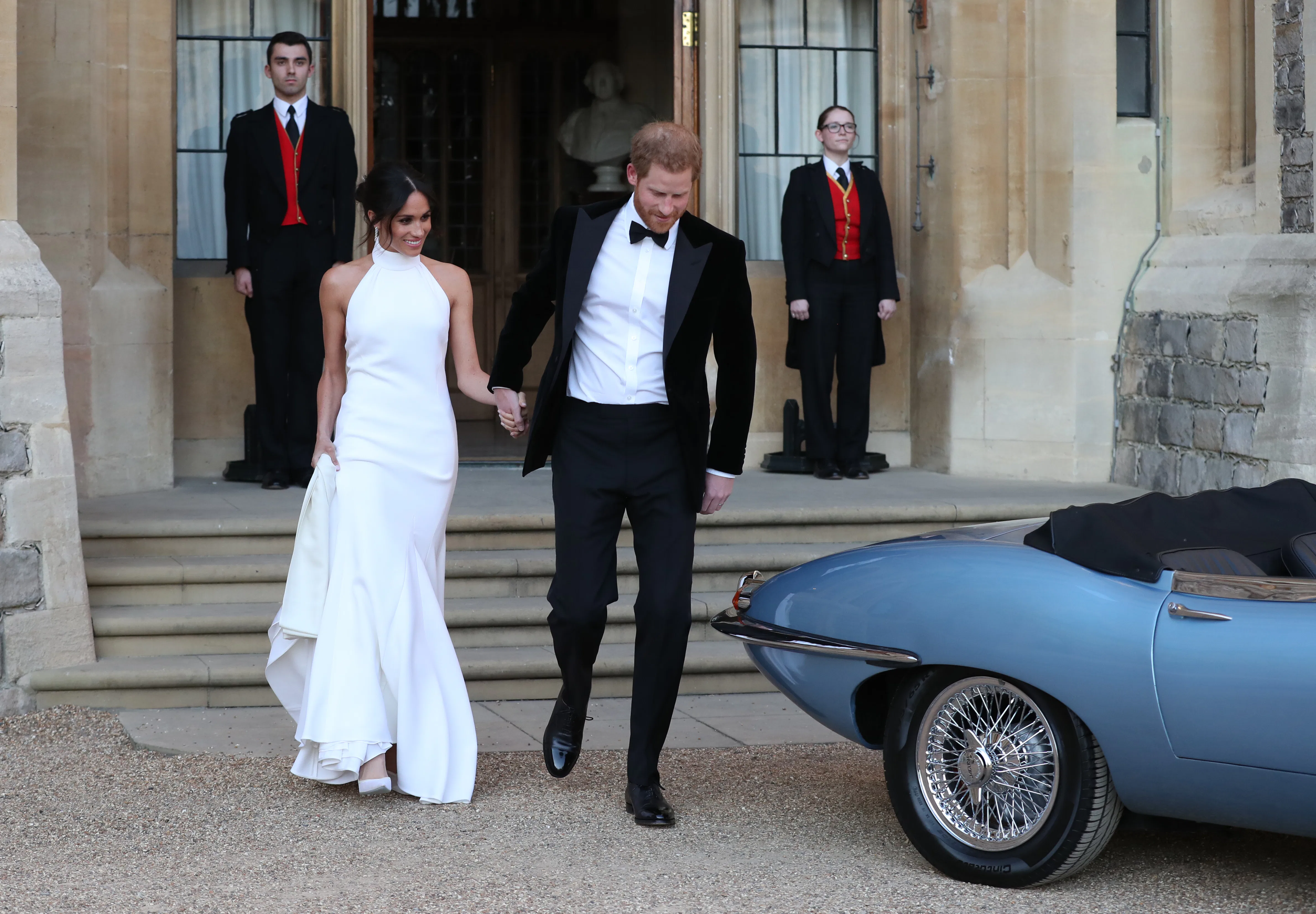 fashion nova meghan markle dress Fashion Nova are selling their own 35 version of Meghan Markle's Stella McCartney second wedding dress from the royal wedding, and people are wearing it to their own weddings