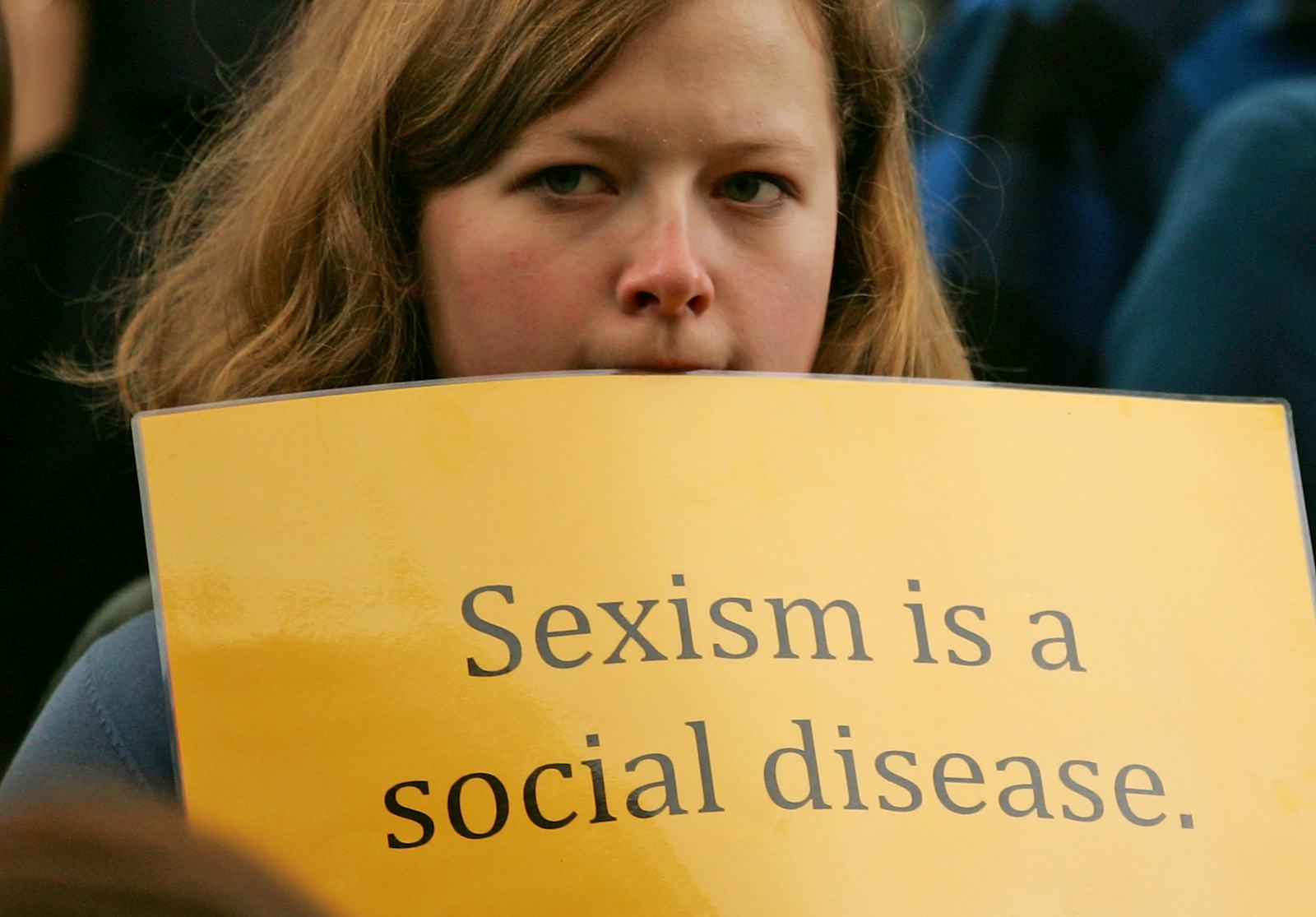 5 Types Of Sexist Incidents To Stop Making Light Of Because Misogyny Is A Serious Issue