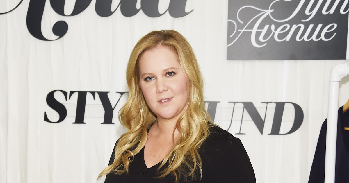 What S In Amy Schumer S Le Cloud Clothing Line It S All About