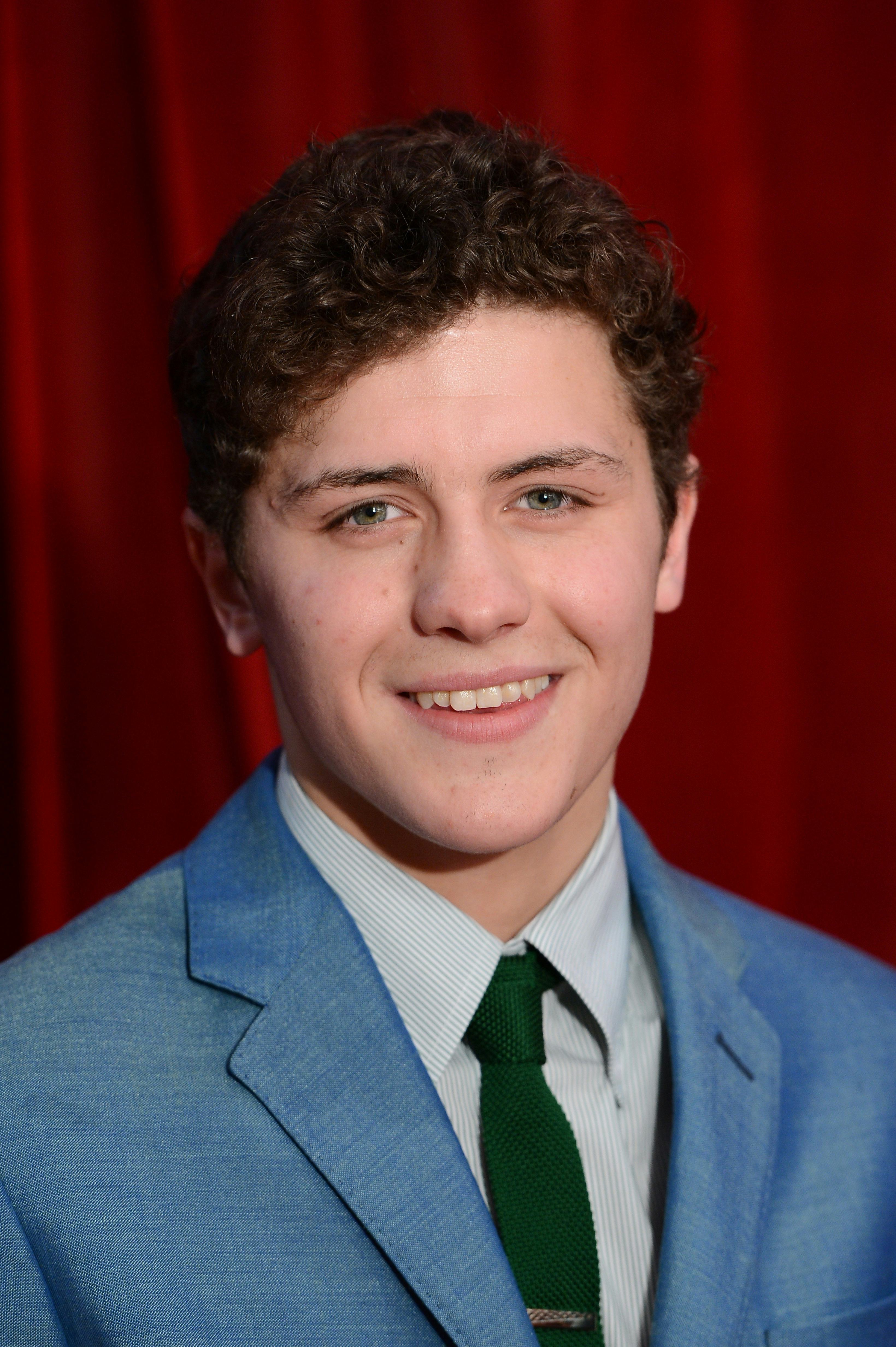 Who Is In The Cast Of &lsquo;Derry Girls&rsquo; On Netflix? You Can Get To Know