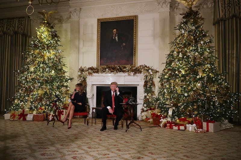 Celebrities Tv Compare Trump'S Christmas 2021 To Obama'S 2021 Christmas Trump S New Year S Parties Vs Obama S Shows They Celebrate In Wildly Different Ways Celebrities Tv Compare Trump'S Christmas 2021 To Obama'S 2021 Christmas Trump S New Year S Parties Vs Obama S Shows They Celebrate In Wildly Different Ways