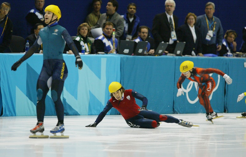 This 2002 Winter Olympics Speed Skating Accident Is Going Again For An Absolutely Hilarious Reason
