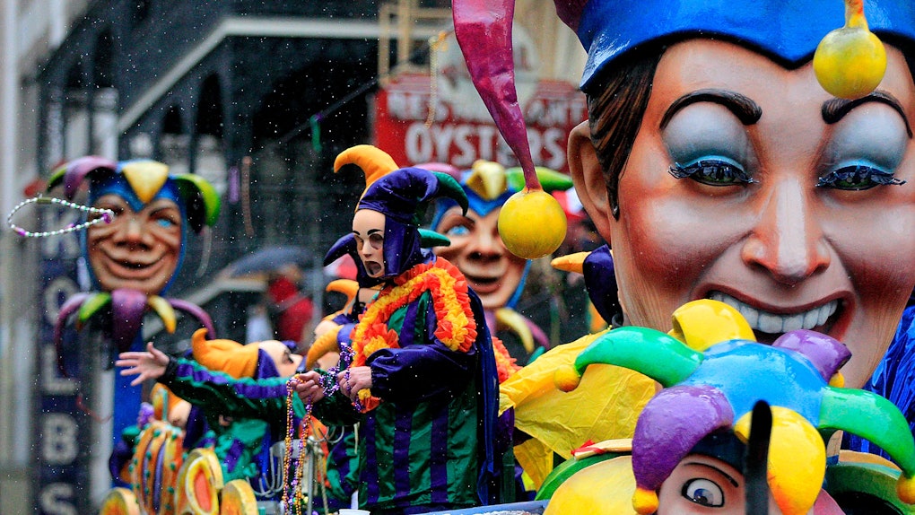25 Instagram Captions For Mardi Gras Pics That Bead Being Basic