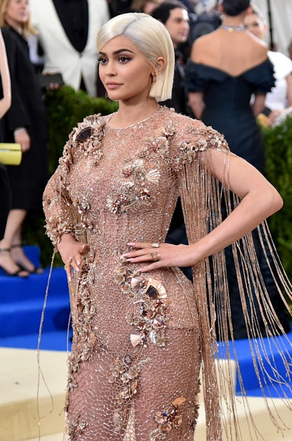 Kylie Jenner flaunts her new designer stroller as she plans