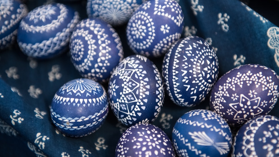 12 Adult Easter Egg Hunt Ideas For 2018 That You Your Friends