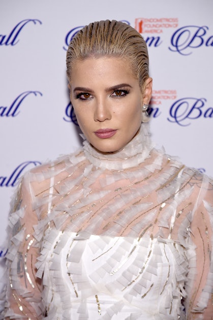 Halsey Is Freezing Her Eggs Because Of Her Endometriosis And Heres Why Its So Important 3737