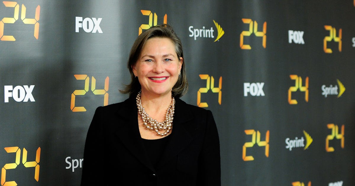 Who Plays June S Mom On The Handmaid S Tale Cherry Jones Joins The Cast In Season 2 Who Plays June S Mom On The Handmaid S Tale Cherry Jones Joins The Cast In Season 2