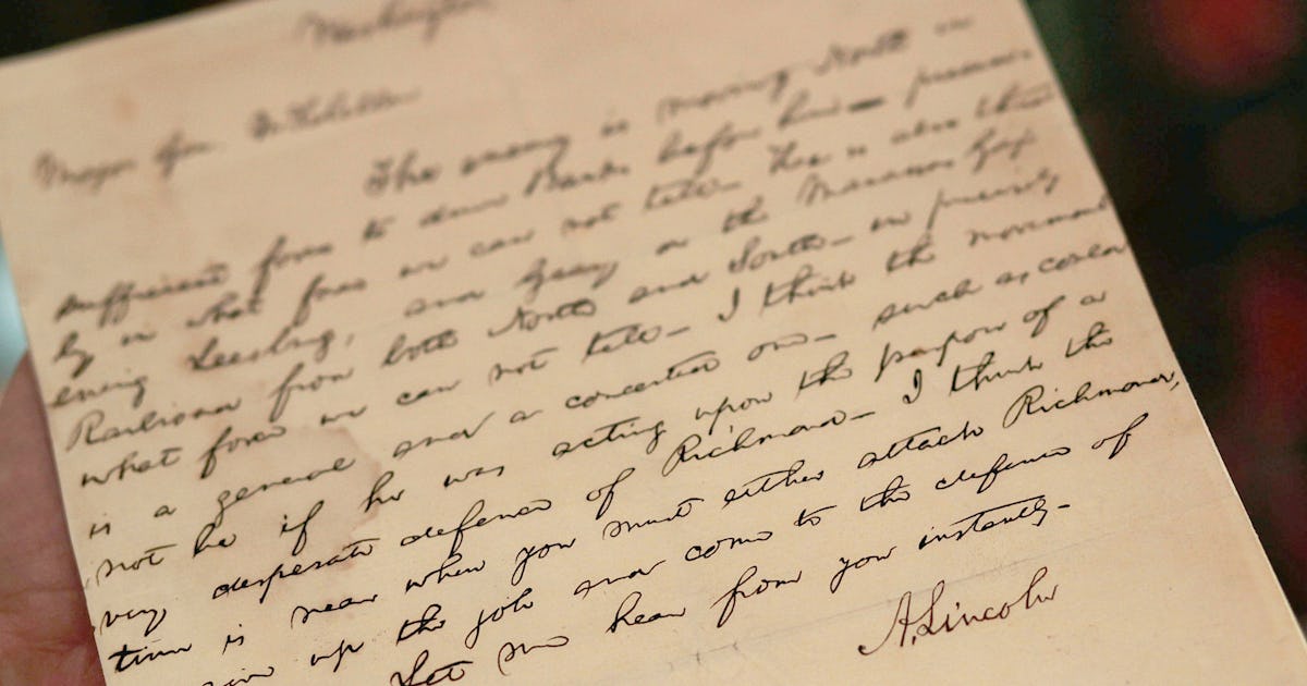 5 Steamy Historical Love Letters That Put Your Sexts to Shame