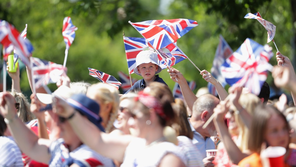 The Video Of Fans Singing Stand By Me At The Royal Wedding Will