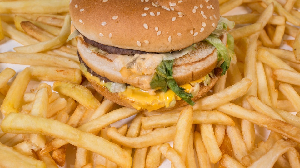 Eating Too Much Fast Food Could Make It Harder To Get Pregnant ... Eating Too Much Fast Food Could Make It Harder To Get Pregnant ...