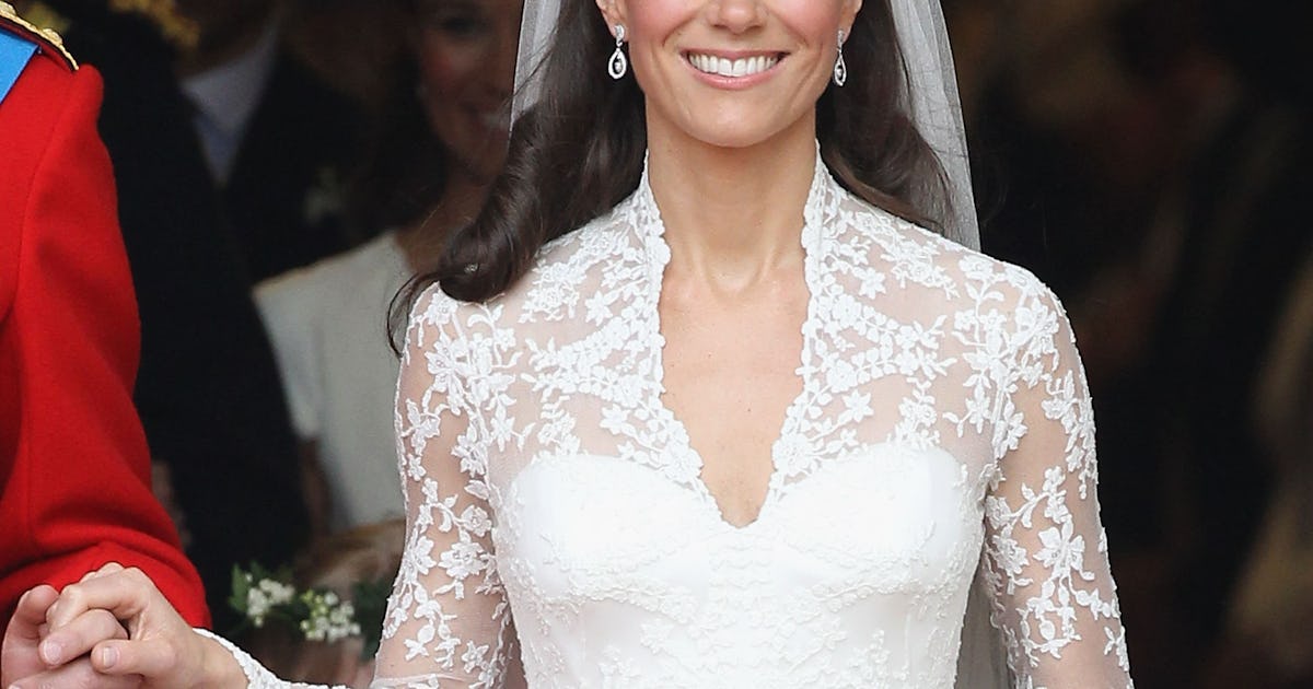 These Photos Of Kate Middleton S Wedding Tiara Will Bring You Back Down Memory Lane These Photos Of Kate Middleton S Wedding Tiara Will Bring You Back Down Memory Lane