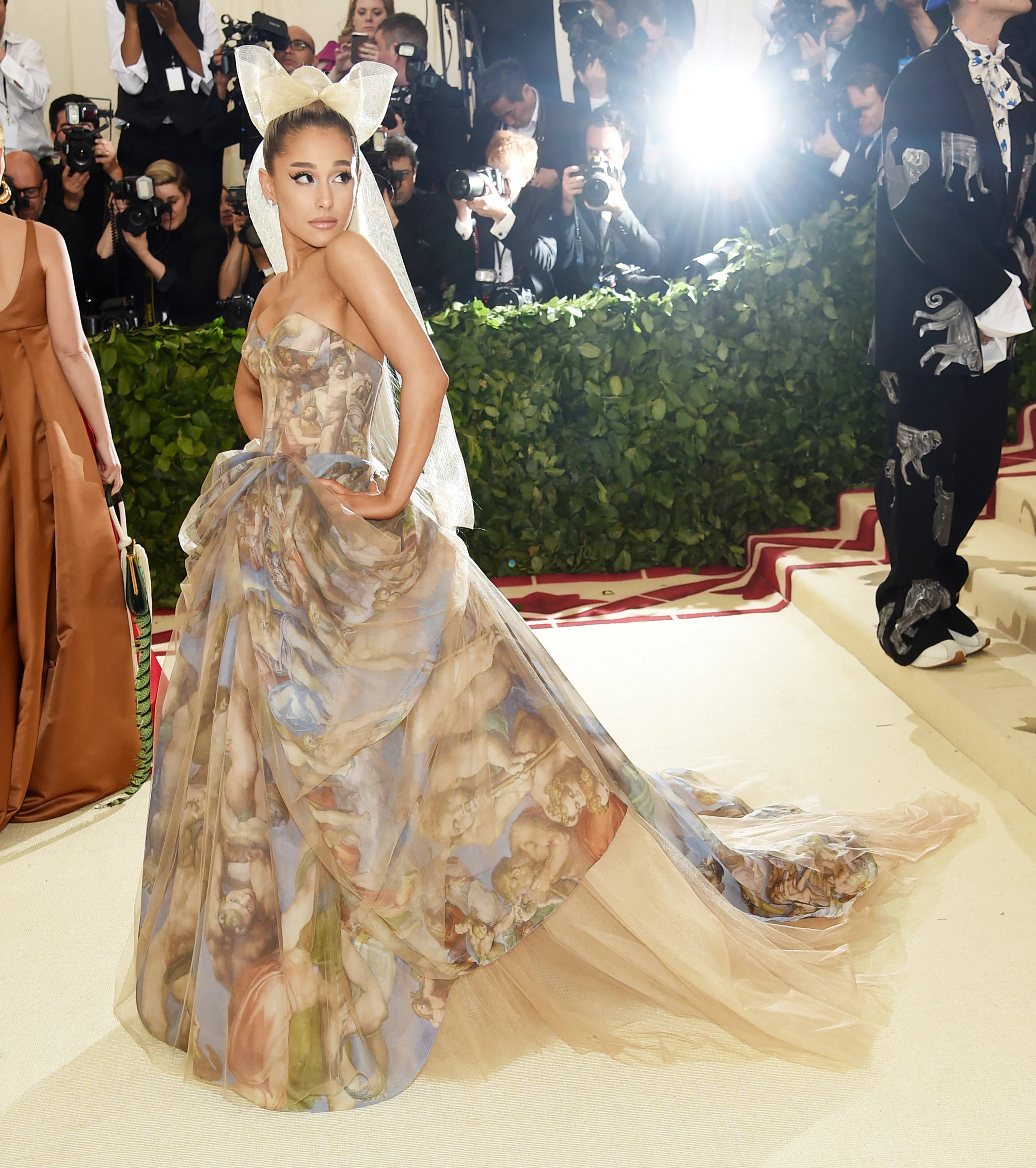 gold dress met gala 2018 Irina Shayk wearing custom Atelier Versace at the Met Gala, 2018 #irinashayk #atelierversace #versace #metgala #metgala2018 #supermodel #bradleycooper #golddress #luxuryaesthetic #fashioninspo #fashionaccount