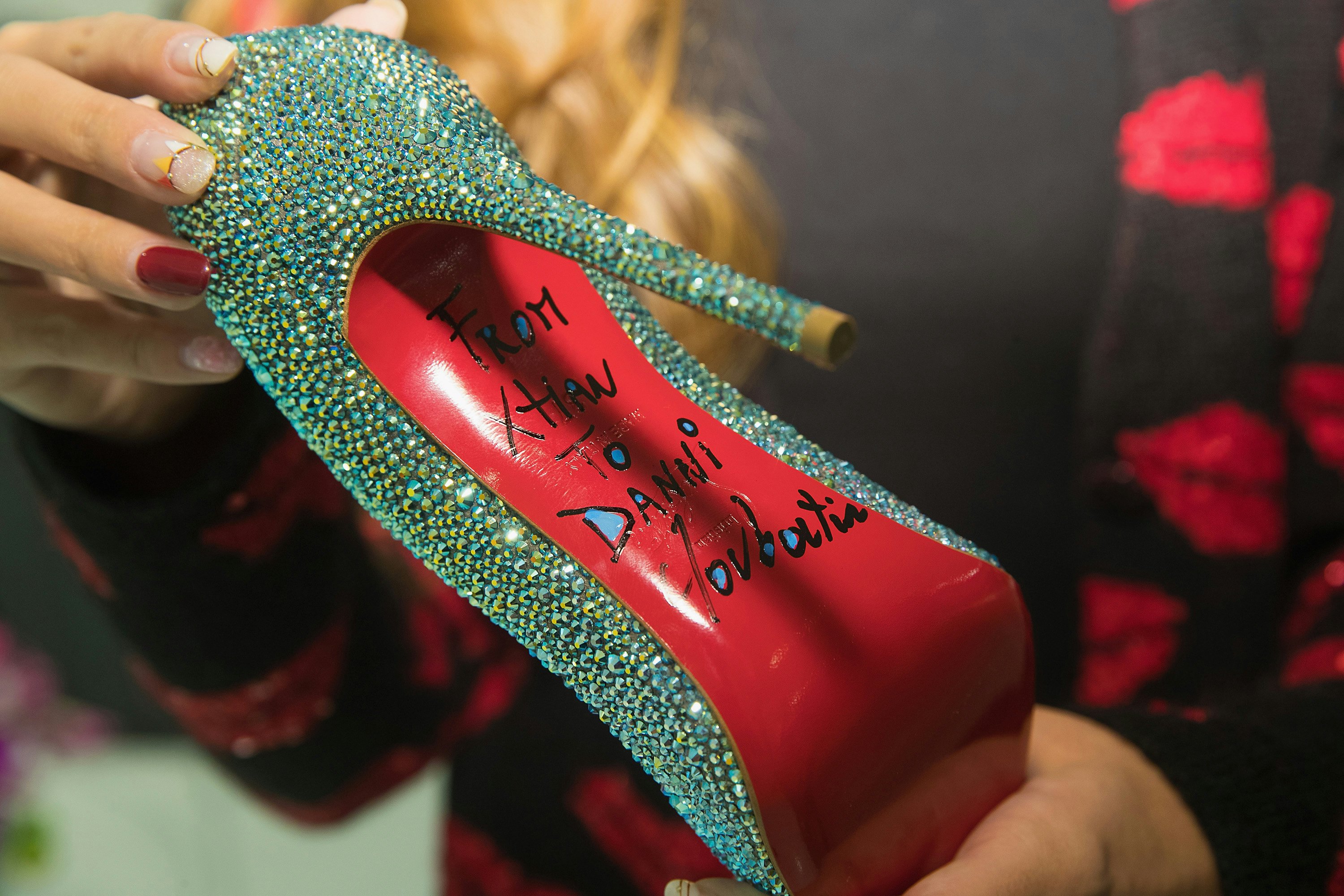 beyonce red bottom boots