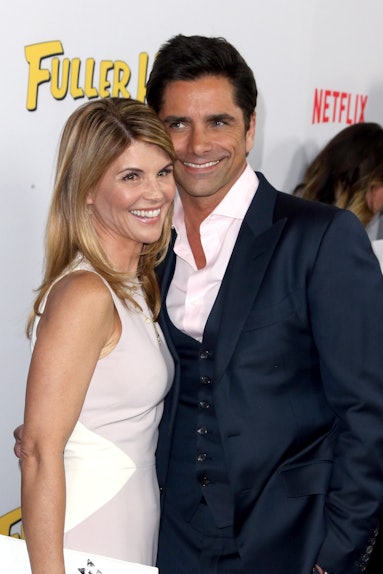 This Fuller House Season 4 Pic Of Uncle Jesse Becky Is Too