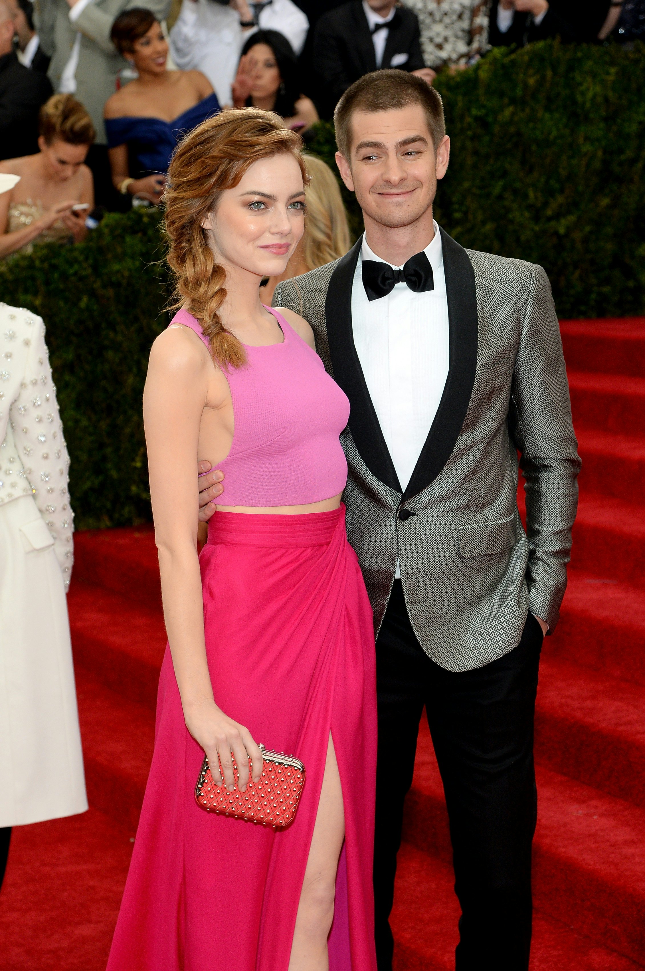 who is andrew garfield dating right now