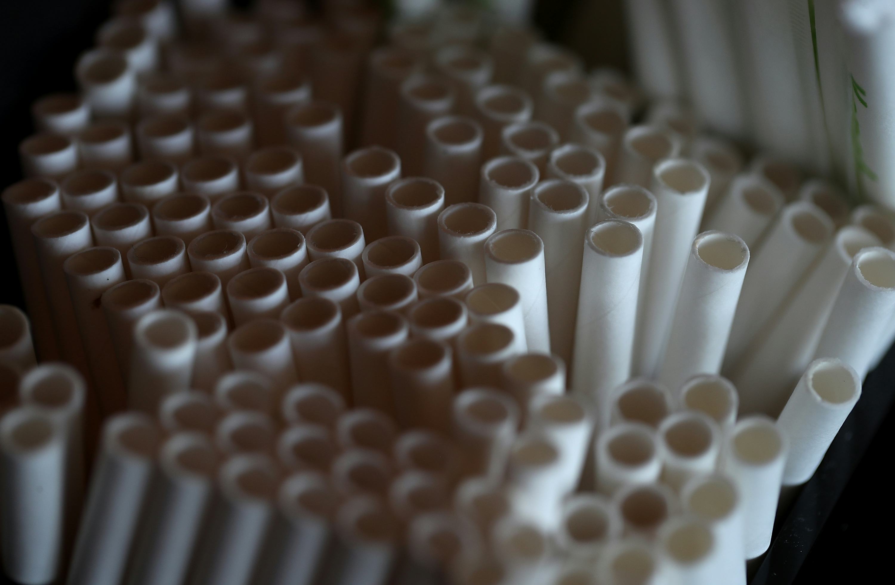 will chewing on plastic straws hurt your teeth will chewing on plastic straws hurt your teeth