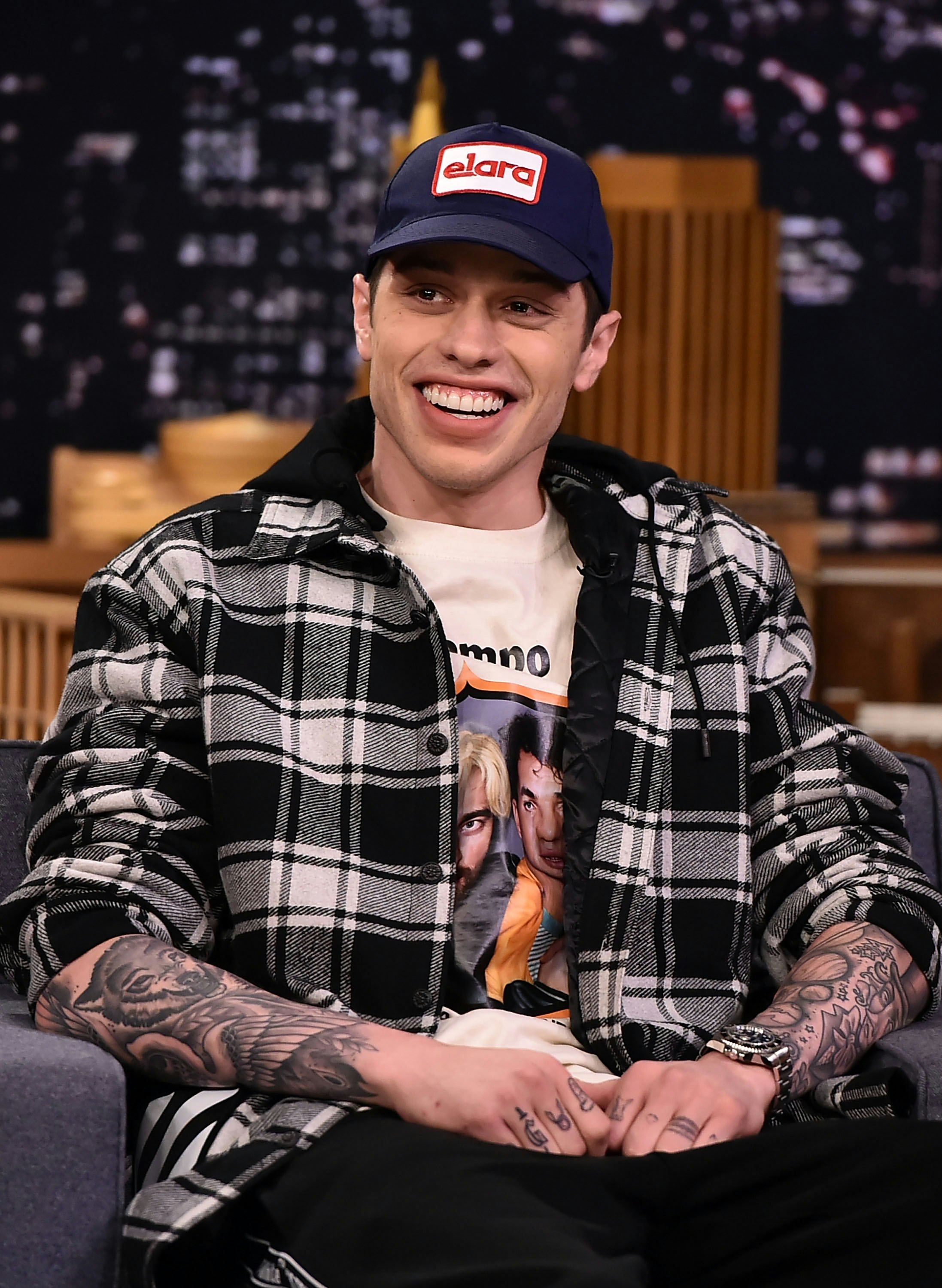 Is Pete Davidson S Bleach Blonde Hair Real Ariana Grande Approves
