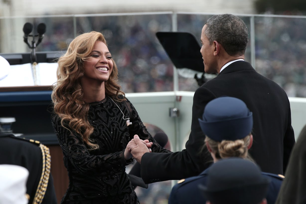 Video Of Michelle & Obama Dancing At Beyonce & Jay-Z's Concert Made