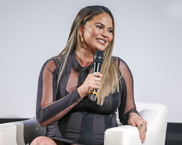 Chrissy Teigen's “Mom Bod” Video Is So Relatable, Even If You're Not A Mom
