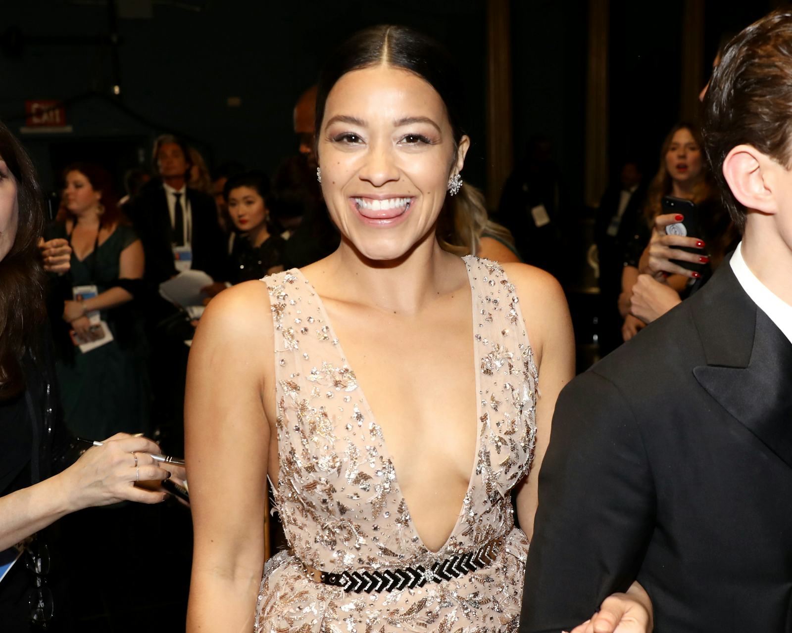 Gina Rodriguez S Engagement Ring Photo Is All The Proof