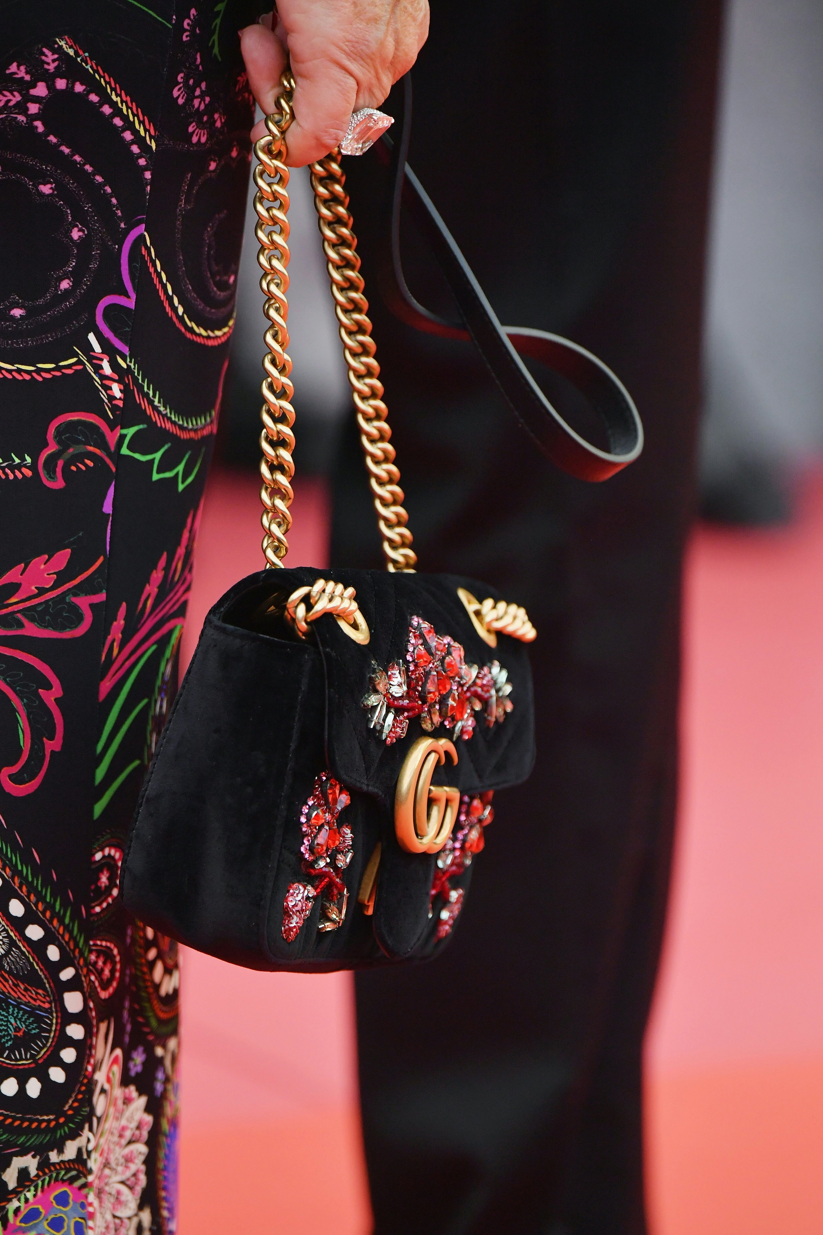 15 Velvet Bags That Will Make Your Fall Wardrobe