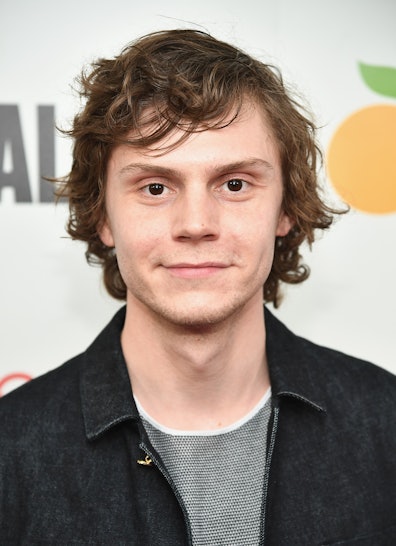 Evan Peters Ahs Apocalypse Characters Will Showcase His