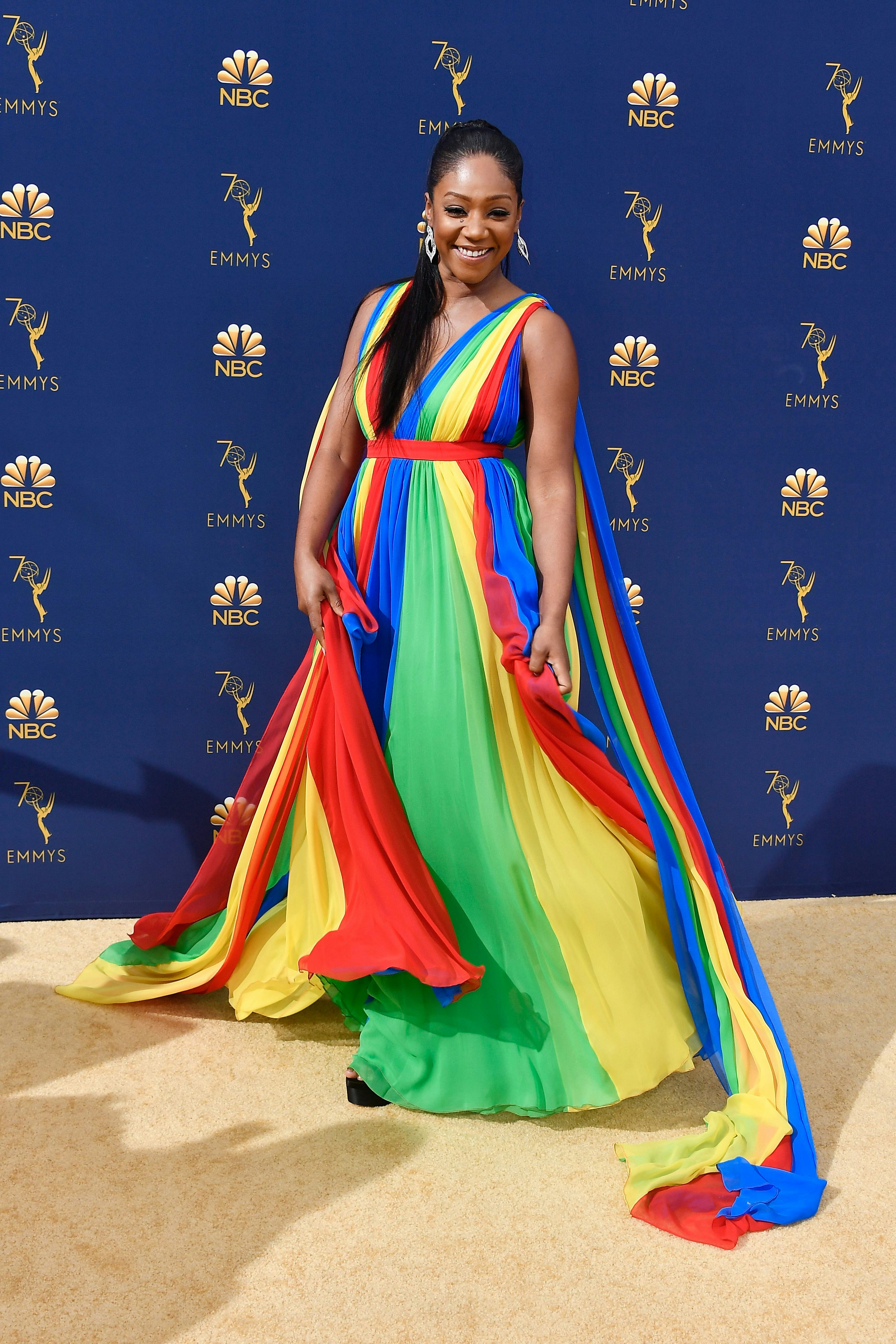 Emmy sales dresses 2018