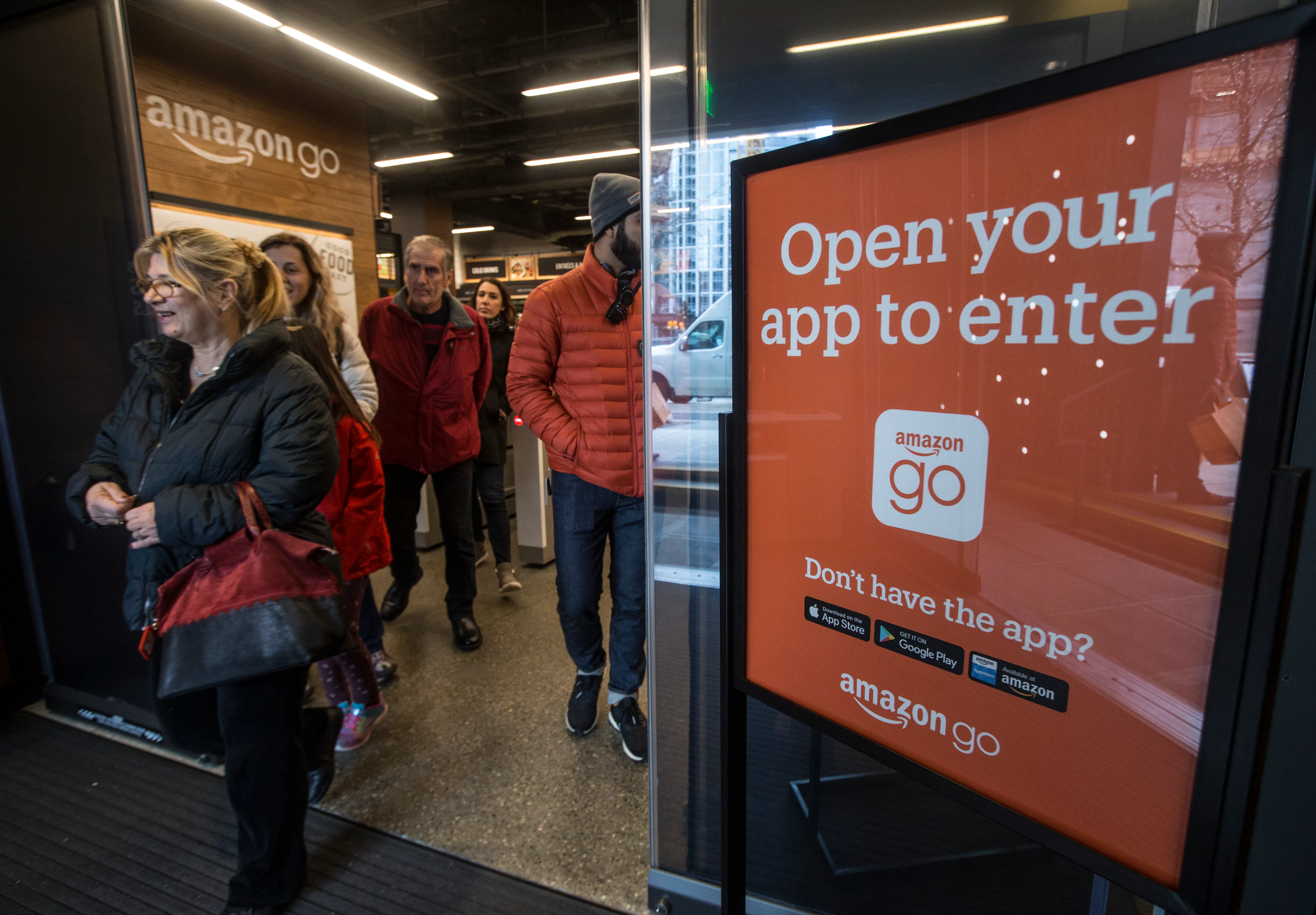 Amazon May Open 3,000 New Storefronts In The Next 3 Years, According To ...