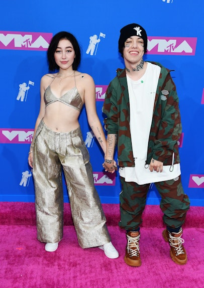 Noah Cyrus & Lil Xan Have Apparently Broken Up For A Very ... - 945 x 574 jpeg 82kB